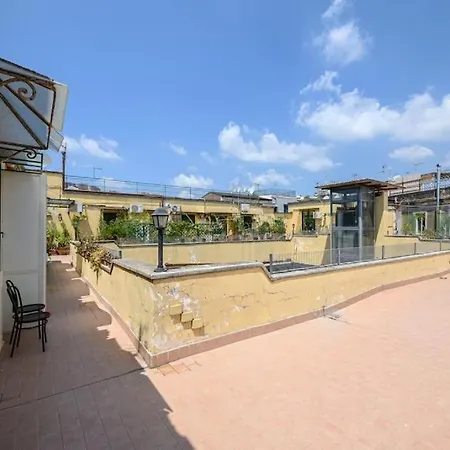 House Melina * Naples